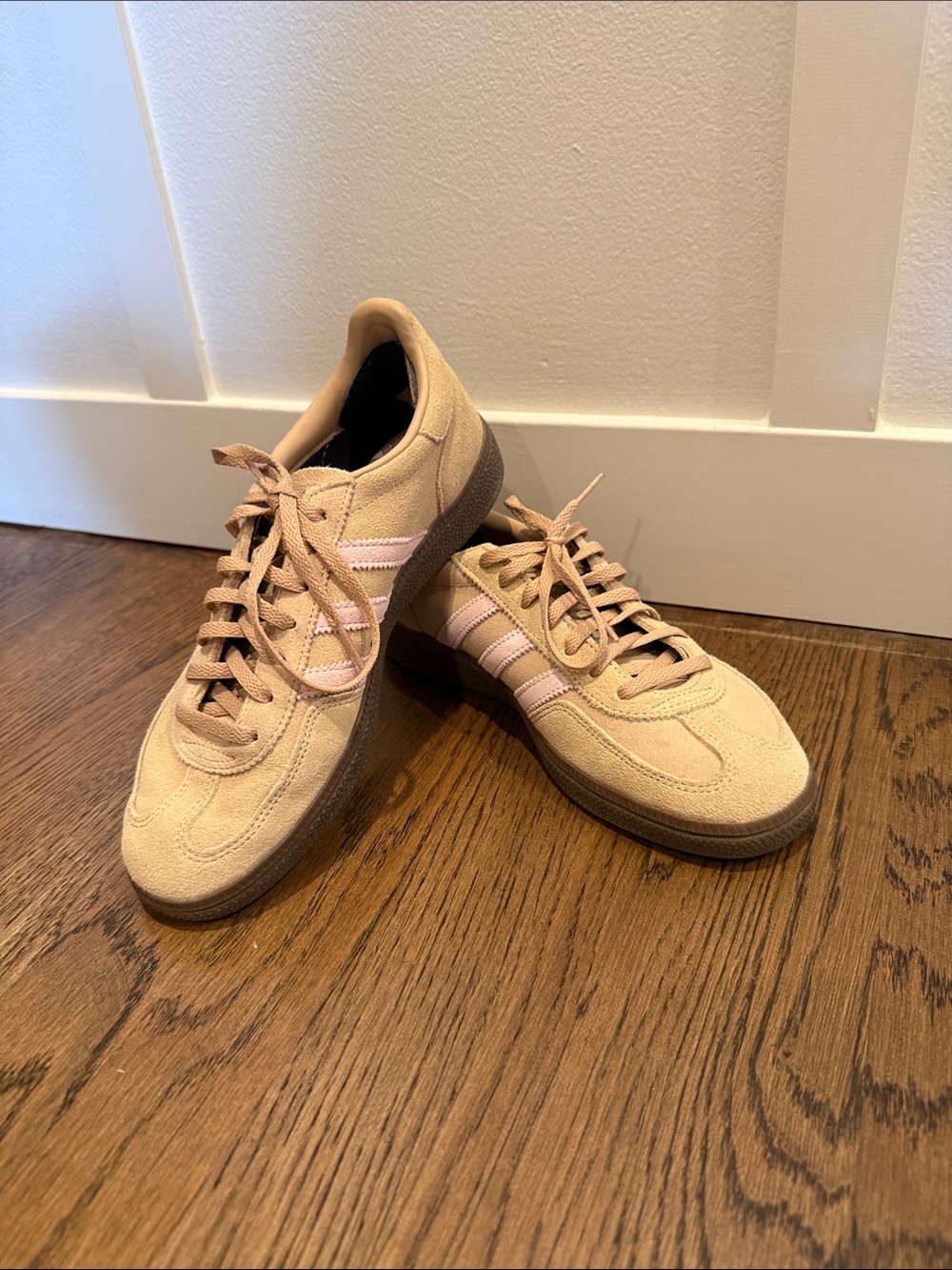 Adidas Womens Handball Spezial W
  Suede Sneakers with Light Pink Stripes